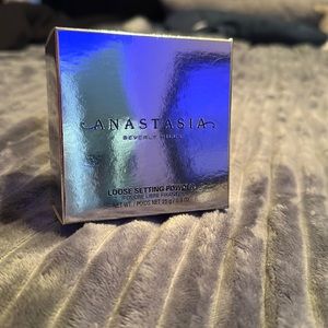 Anastasia Beverly Hills: Loose Setting Powder